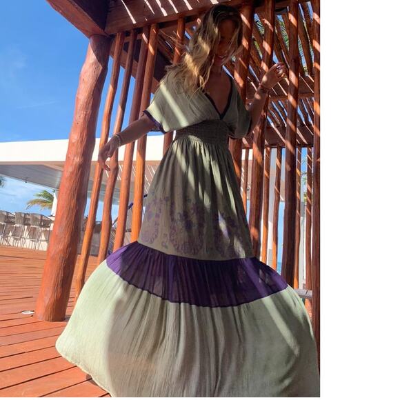 Maxi Dress T. ZOVICH Floral Green Purple Floral Mixed Media Smocked Chiffon Trim - Picture 2 of 10